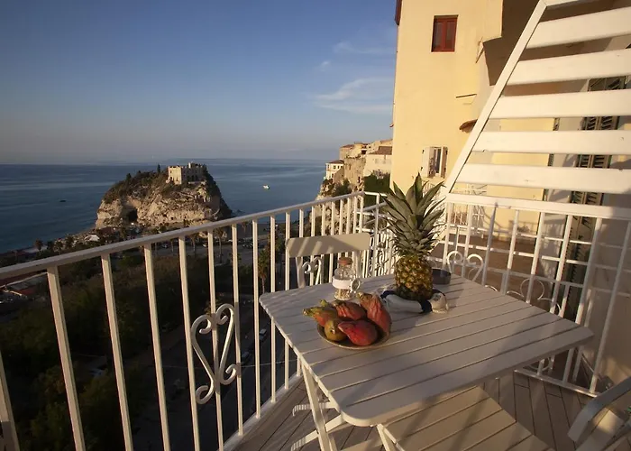 Le Tolde del Corallone Tropea